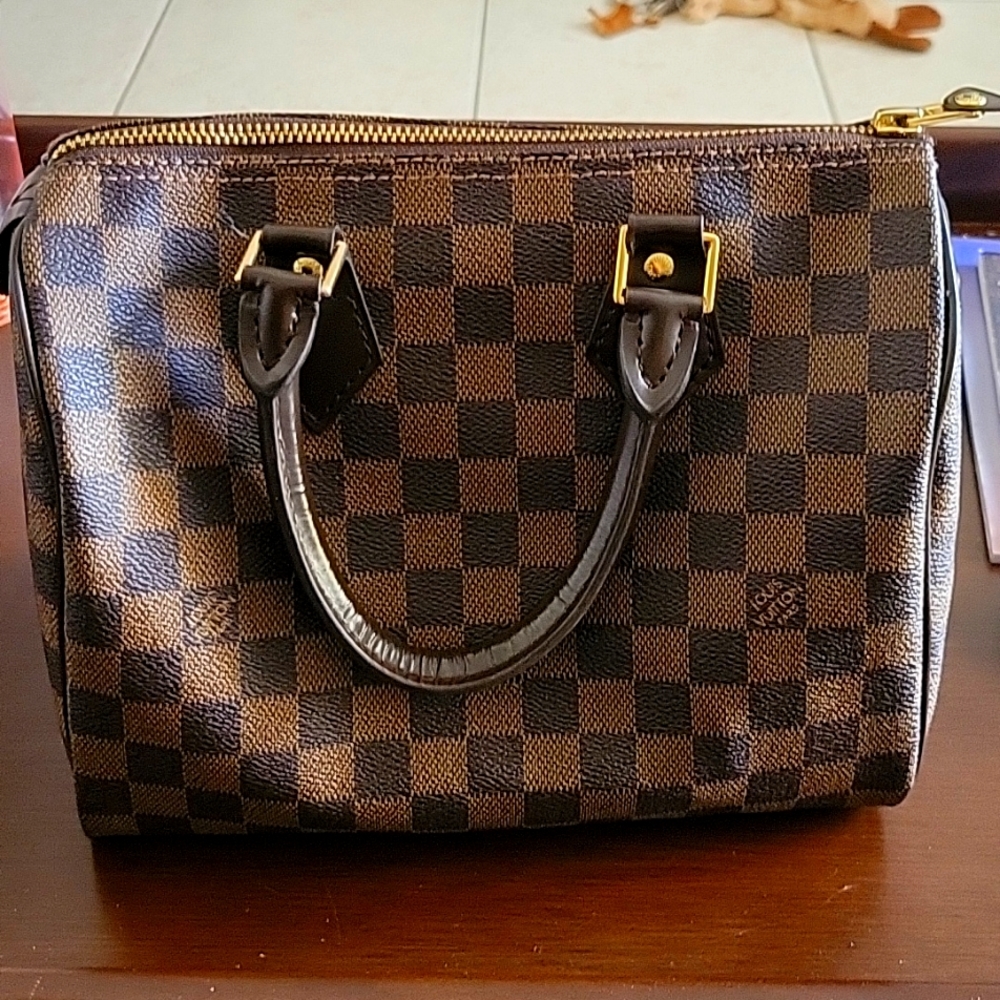 Authentic Louis Vuitton Speedy 25 Damier Ebene